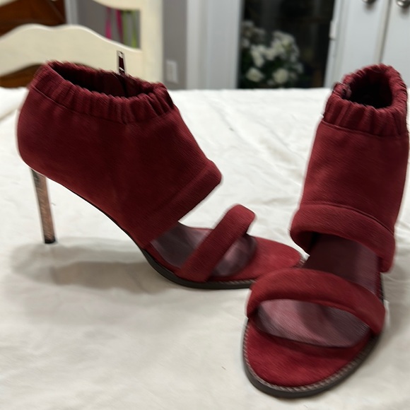 Free People Shoes - Free people NWOT satellite red open toe suede booties size 41